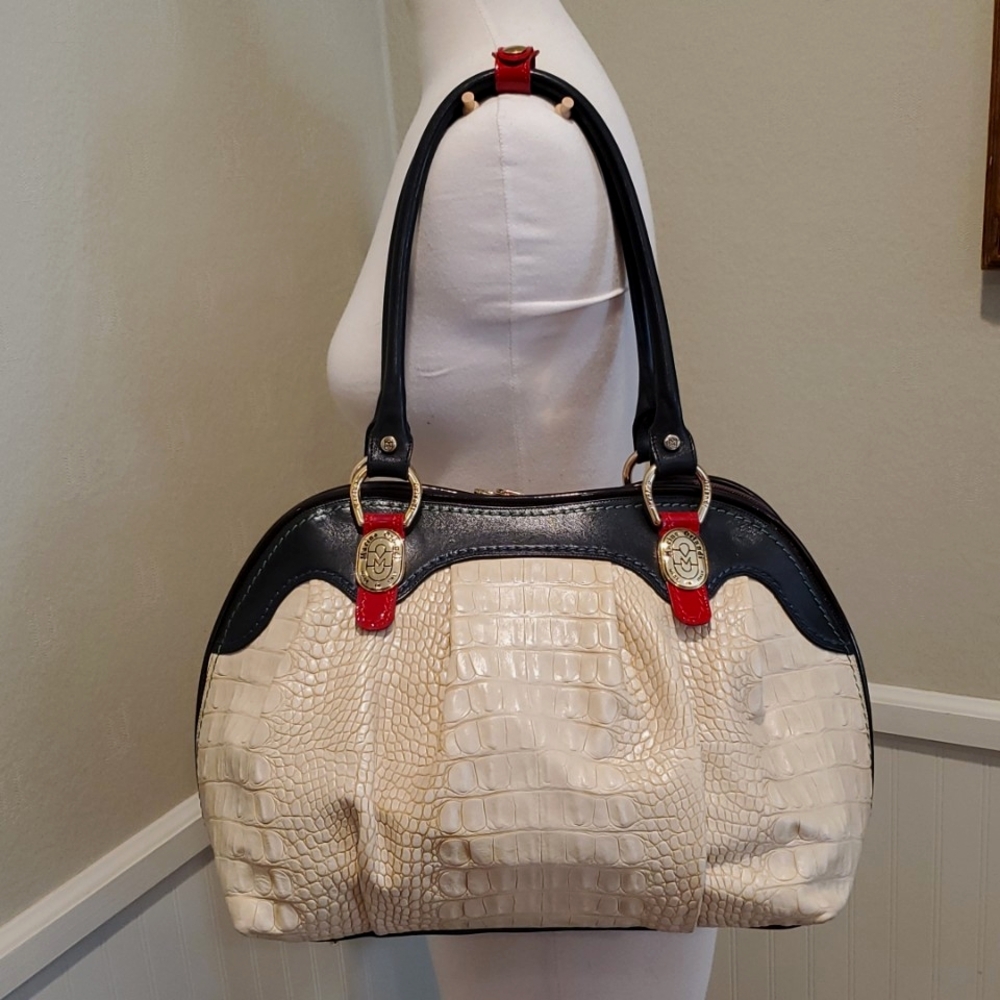*sale* Like NEW Marino Orlandi croc Shoulder bag